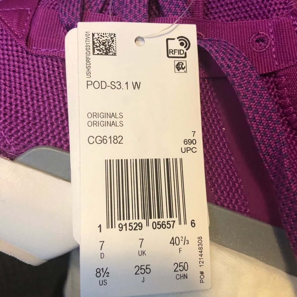 NEW Adidas Originals POD-S3.1 Sneakers - Picture 11 of 13